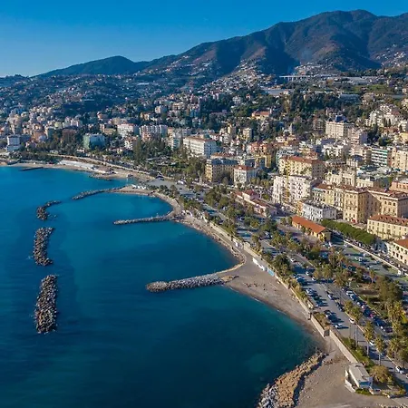 Borgo Antico Lägenhet Sanremo